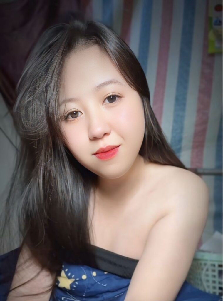 Cá Nhân (8)