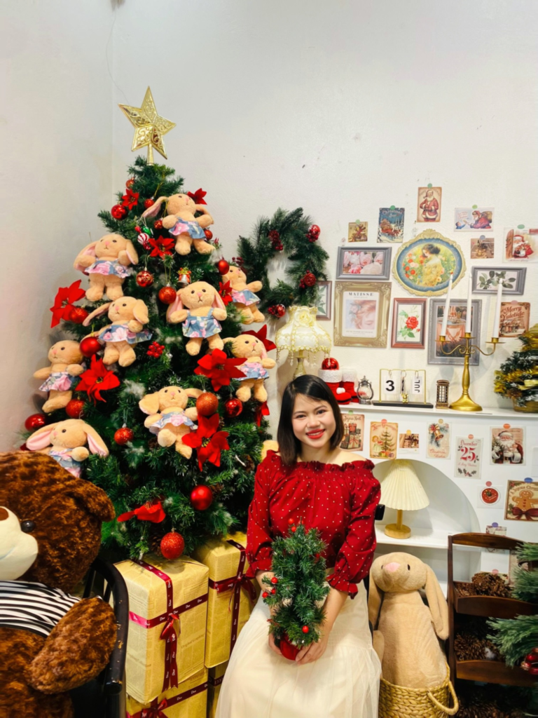 Cao Thi Dinh (7)