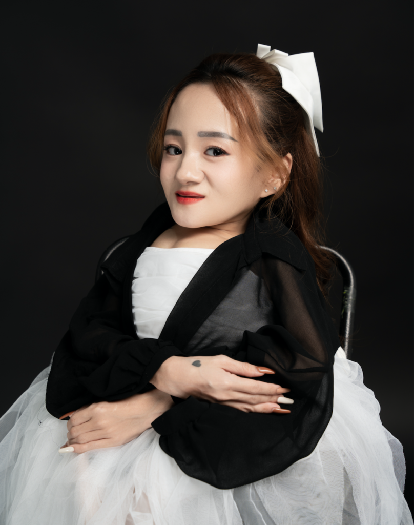 hong-anh-3