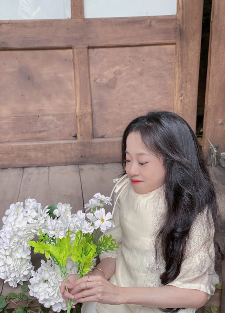 Thùy Linh 8