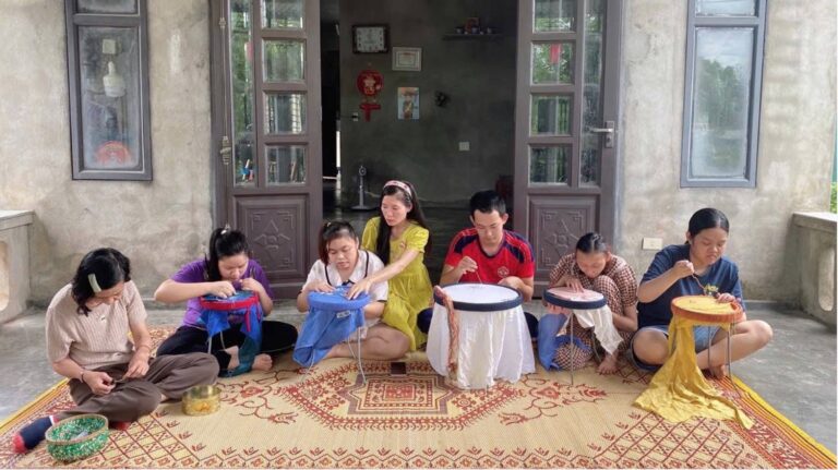 Người khuyết tật cần làm gì để có thể thích ứng tốt trong kỷ nguyên số